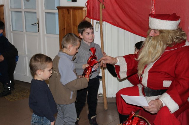 2016-óvodai mikulás