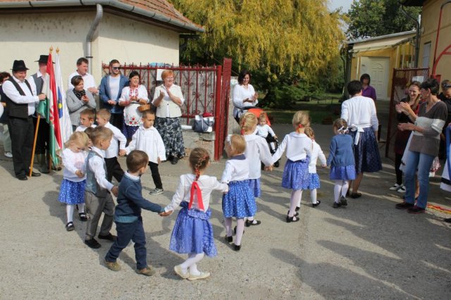 2016-szüreti felvonulás