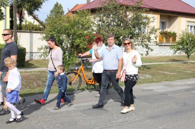 2016-szüreti felvonulás