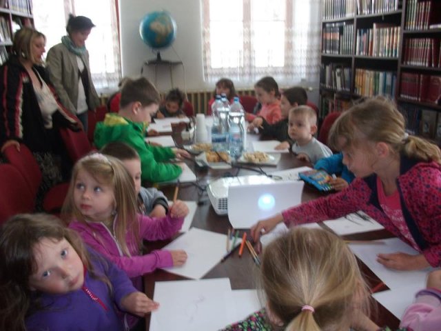 2017 Mesevetítés a könyvtárban