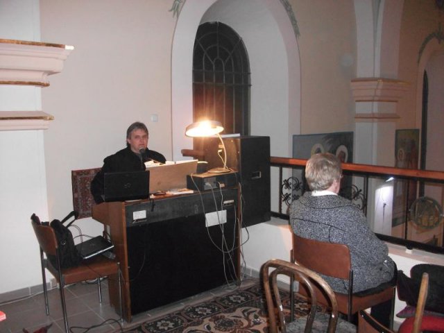 2018-Szenségimádás