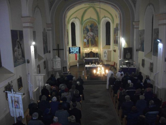 2018-Szenségimádás