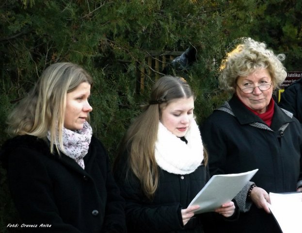 Adventi gyertyák meggyújtása 2015