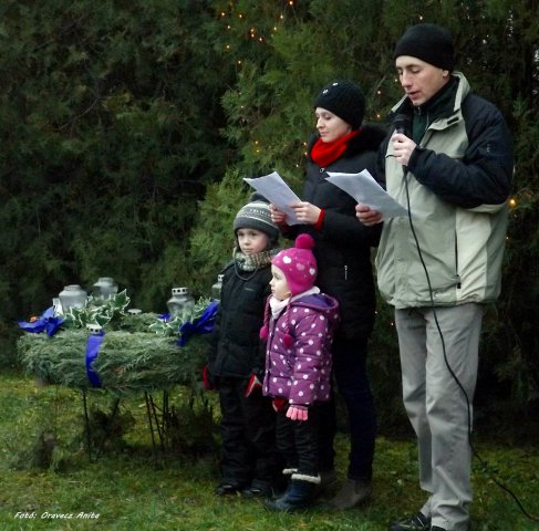 Adventi gyertyák meggyújtása 2015