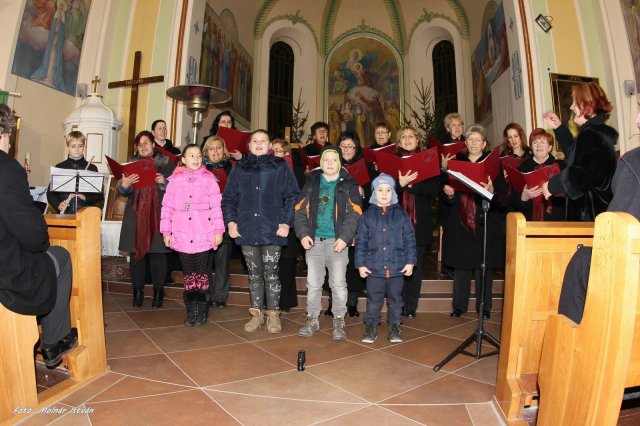Melódia Karácsonyi Koncert