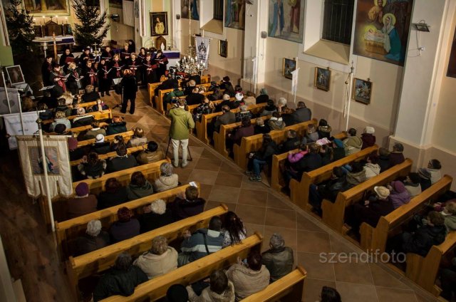 Melódia Karácsonyi Koncert
