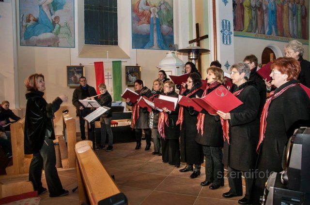Melódia Karácsonyi Koncert