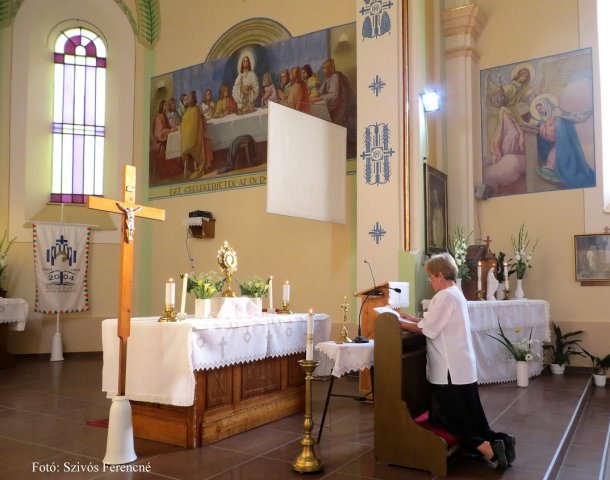 Szentségimádás 2015